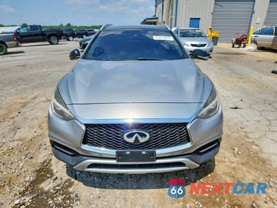 Piąte zdjęcie samochodu w środku: 2017 INFINITI QX30 BASE VIN:SJKCH5CR6HA022634 - miniatura