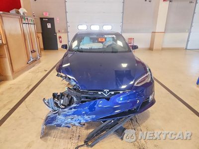 Piąte zdjęcie samochodu w środku: 2018 TESLA MODEL S VIN:5YJSA1E28JF239823 - miniatura