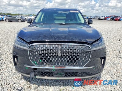 Piąte zdjęcie samochodu w środku: 2025 LINCOLN AVIATOR VIN:5LM5J6WC5SGL16231 - miniatura