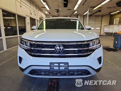 Piąte zdjęcie samochodu w środku: 2023 VOLKSWAGEN ATLAS SE VIN:1V2LP2CA1PC550842 - miniatura