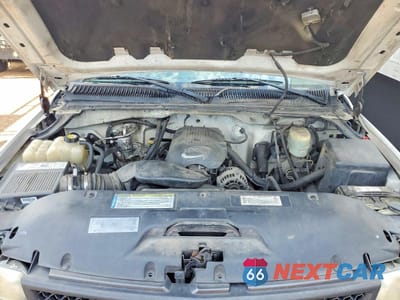 Zdjęcie 11 z 12 samochodu: 2001 CHEVROLET SILVERADO C2500 HEAVY DUTY VIN:1GCHC29U11E106053 - miniatura