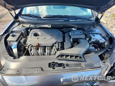 Zdjęcie 11 z 12 samochodu: 2018 HYUNDAI SONATA SE VIN:5NPE24AF6JH720644 - miniatura