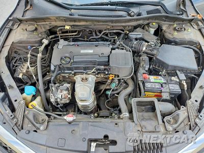 Zdjęcie 11 z 12 samochodu: 2017 HONDA ACCORD LX VIN:1HGCR2F36HA234022 - miniatura