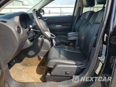 Zdjęcie 7 z 13 samochodu: 2016 JEEP COMPASS LATITUDE VIN:1C4NJDEB4GD733594 - miniatura