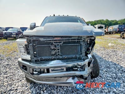 Piąte zdjęcie samochodu w środku: 2019 FORD F350 SUPER DUTY VIN:1FT8W3BT5KEC65562 - miniatura