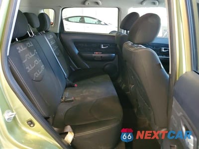 Zdjęcie 11 z 13 samochodu: 2013 KIA SOUL + VIN:KNDJT2A6XD7596449 - miniatura