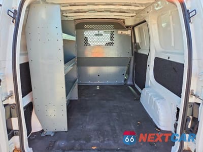 Zdjęcie 10 z 14 samochodu: 2015 NISSAN NV200 S VIN:3N6CM0KN6FK728169 - miniatura