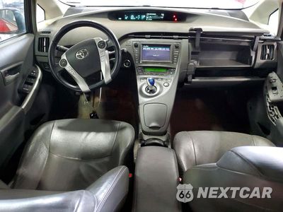 Zdjęcie 8 z 13 samochodu: 2011 TOYOTA PRIUS FIVE VIN:JTDKN3DU4B1432273 - miniatura