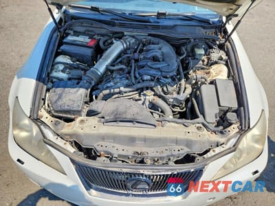 Zdjęcie 11 z 12 samochodu: 2006 LEXUS IS 350 VIN:JTHBE262662006718 - miniatura