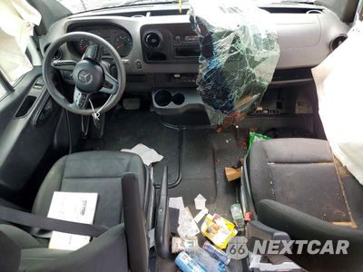 Zdjęcie 8 z 13 samochodu: 2022 MERCEDES-BENZ SPRINTER 2500 VIN:W1W40CHY9NT086934 - miniatura