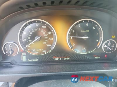 Zdjęcie 9 z 13 samochodu: 2016 BMW X5 XDR40E VIN:5UXKT0C51G0S79457 - miniatura