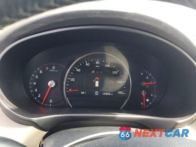 Zdjęcie 9 z 13 samochodu: 2018 KIA SORENTO EX VIN:5XYPH4A13JG358520 - miniatura