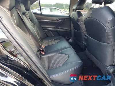 Zdjęcie 10 z 12 samochodu: 2020 TOYOTA CAMRY SE VIN:4T1G11AK0LU902075 - miniatura
