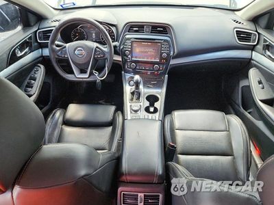 Zdjęcie 8 z 12 samochodu: 2017 NISSAN MAXIMA 3.5 SV VIN:1N4AA6AP9HC393254 - miniatura