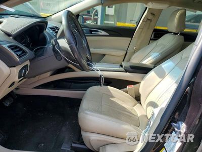 Zdjęcie 7 z 12 samochodu: 2020 LINCOLN MKZ RESERVE VIN:3LN6L5LUXLR621047 - miniatura