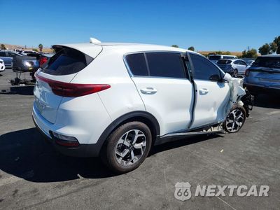 Trzecie zdjęcie samochodu z tyłu: 2020 KIA SPORTAGE LX VIN:KNDPM3AC4L7768962 - miniatura