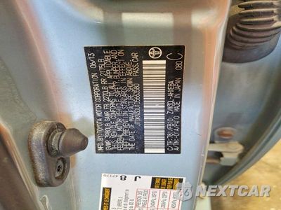 Zdjęcie 12 z 12 samochodu: 2013 TOYOTA PRIUS THREE VIN:JTDKN3DU1D5663580 - miniatura