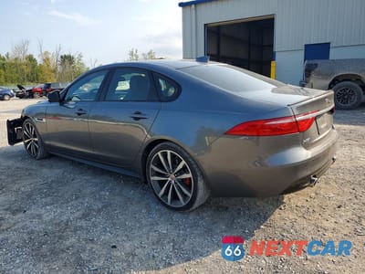 Drugie zdjęcie samochodu z przodu: 2016 JAGUAR XF S VIN:SAJBM4BVXGCY19086 - miniatura
