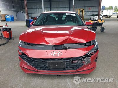 Piąte zdjęcie samochodu w środku: 2023 HYUNDAI ELANTRA SEL VIN:KMHLS4AG6PU461325 - miniatura