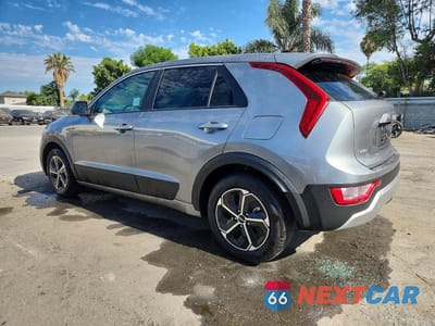 Drugie zdjęcie samochodu z przodu: 2026 KIA NIRO LX VIN:KNDCP3LE7T5346023 - miniatura