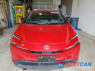 Piąte zdjęcie samochodu w środku: 2024 TOYOTA PRIUS LE VIN:JTDACAAU5R3046597 - miniatura