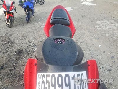 Piąte zdjęcie samochodu w środku: 2005 KAWASAKI NINJA ZX 10R VIN:JKAZXCC195A031588 - miniatura