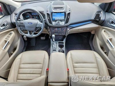 Zdjęcie 8 z 12 samochodu: 2017 FORD ESCAPE TITANIUM VIN:1FMCU9J93HUD48071 - miniatura