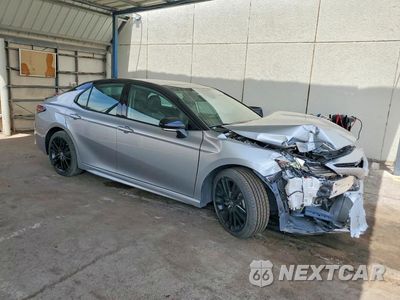 Czwarte zdjęcie samochodu z boku: 2022 TOYOTA CAMRY XSE VIN:4T1K61AK6NU017779 - miniatura