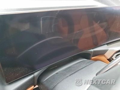 Zdjęcie 9 z 12 samochodu: 2023 BMW 330XI VIN:3MW89FF06P8D27020 - miniatura
