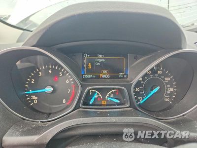 Zdjęcie 9 z 13 samochodu: 2017 FORD ESCAPE SE VIN:1FMCU9GD8HUD95530 - miniatura