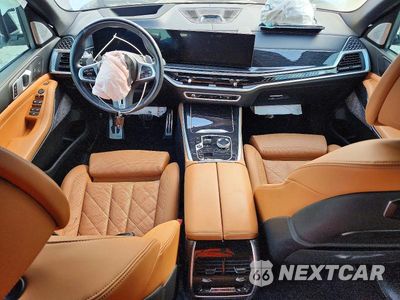 Zdjęcie 8 z 13 samochodu: 2024 BMW X5 M60I VIN:5UX33EU05R9U12546 - miniatura