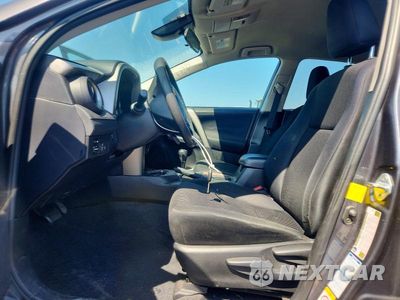 Zdjęcie 7 z 14 samochodu: 2017 TOYOTA RAV4 LE VIN:2T3BFREV6HW551119 - miniatura