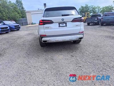 Zdjęcie 6 z 14 samochodu: 2026 BMW X5 XDRIVE40I VIN:5UX23EU09T9191603 - miniatura
