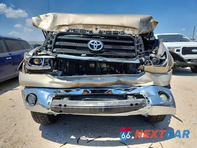Piąte zdjęcie samochodu w środku: 2008 TOYOTA TUNDRA SR5 VIN:5TFEV54198X060983 - miniatura