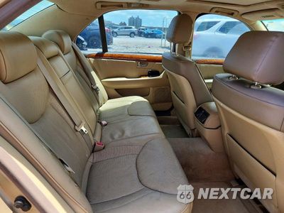 Zdjęcie 10 z 12 samochodu: 2004 LEXUS LS 430 VIN:JTHBN36FX40149205 - miniatura