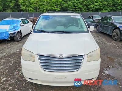 Piąte zdjęcie samochodu w środku: 2010 CHRYSLER TOWN & COUNTRY TOURING VIN:2A4RR5D10AR229129 - miniatura