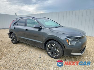 Czwarte zdjęcie samochodu z boku: 2024 KIA NIRO WIND VIN:KNDCR3L1XR5094476 - miniatura