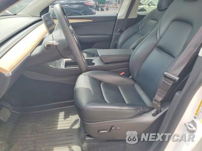 Zdjęcie 7 z 13 samochodu: 2022 TESLA MODEL Y VIN:7SAYGDEE5NA018223 - miniatura