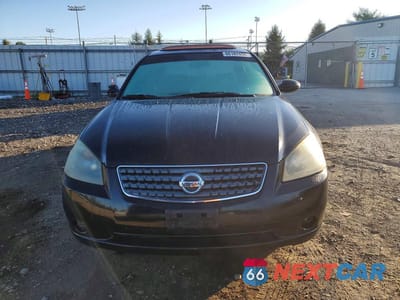 Piąte zdjęcie samochodu w środku: 2005 NISSAN ALTIMA 3.5 SE VIN:1N4BL11D75C204992 - miniatura