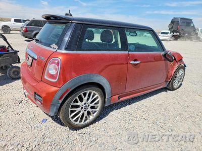 Trzecie zdjęcie samochodu z tyłu: 2012 MINI COOPER S VIN:WMWSV3C53CTY26909 - miniatura