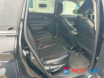 Zdjęcie 9 z 14 samochodu: 2022 TOYOTA HIGHLANDER XLE VIN:5TDGZRBH5NS217155 - miniatura