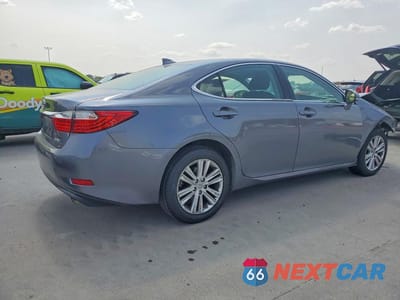 Trzecie zdjęcie samochodu z tyłu: 2015 LEXUS ES 350 VIN:JTHBK1GGXF2157834 - miniatura