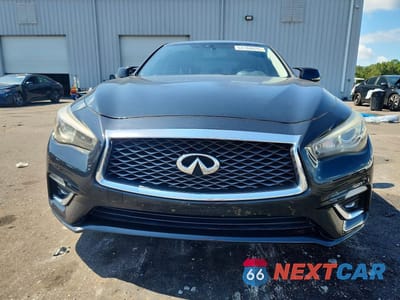 Piąte zdjęcie samochodu w środku: 2018 INFINITI Q50 3.0T LUXE VIN:JN1EV7AR3JM430177 - miniatura