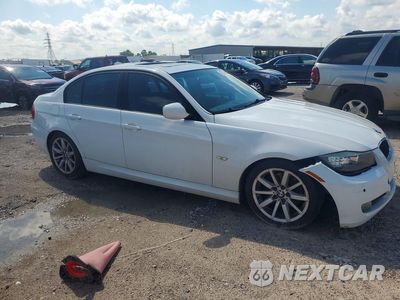 Czwarte zdjęcie samochodu z boku: 2009 BMW 328 I VIN:WBAPH77519NM46771 - miniatura
