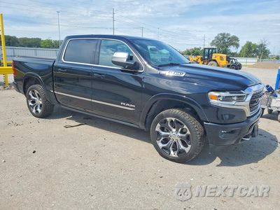 Czwarte zdjęcie samochodu z boku: 2023 RAM 1500 LIMITED VIN:1C6SRFHT3PN526210 - miniatura