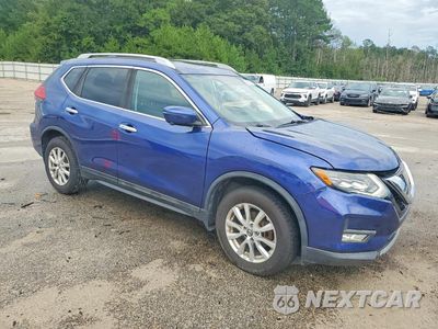 Czwarte zdjęcie samochodu z boku: 2017 NISSAN ROGUE S VIN:5N1AT2MV5HC763487 - miniatura