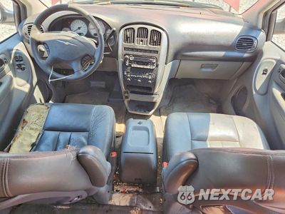 Zdjęcie 8 z 13 samochodu: 2005 CHRYSLER TOWN & COUNTRY TOURING VIN:2C4GP54L85R536347 - miniatura