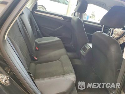 Zdjęcie 10 z 12 samochodu: 2014 VOLKSWAGEN PASSAT S VIN:1VWAP7A30EC008703 - miniatura