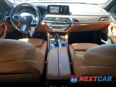 Zdjęcie 8 z 13 samochodu: 2020 BMW 530E VIN:WBAJA9C0XLCD50353 - miniatura