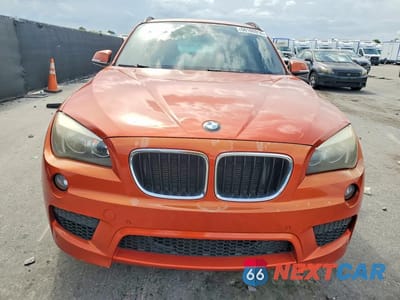 Piąte zdjęcie samochodu w środku: 2013 BMW X1 SDRIVE28I VIN:WBAVM1C53DVW43813 - miniatura
